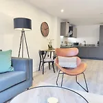 30 Citygate