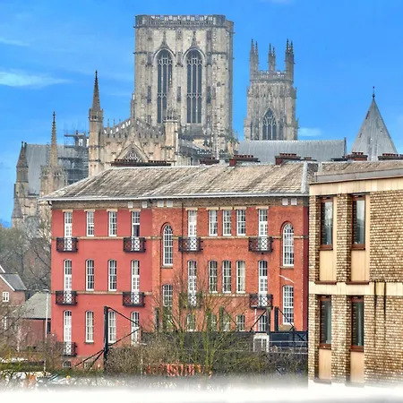 30 Citygate * York